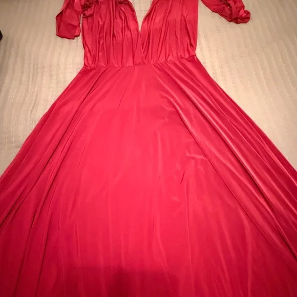 Elegant Crimson Infinity Dress | Color: Red | Size: Xl | Acornlcberg's Closet